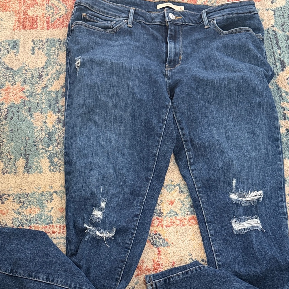 Levi 711 skinny Jean